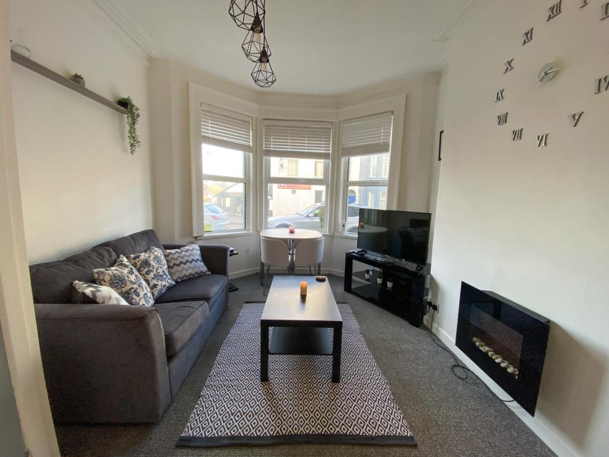 Cheap & Cheerful Apartment Near Bangor Marina Eksteriør bilde