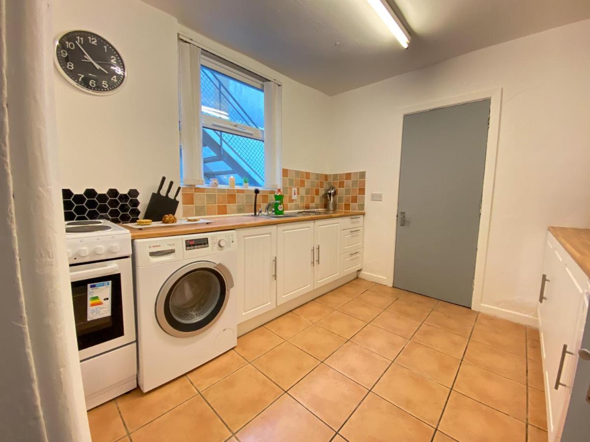 Cheap & Cheerful Apartment Near Bangor Marina Eksteriør bilde