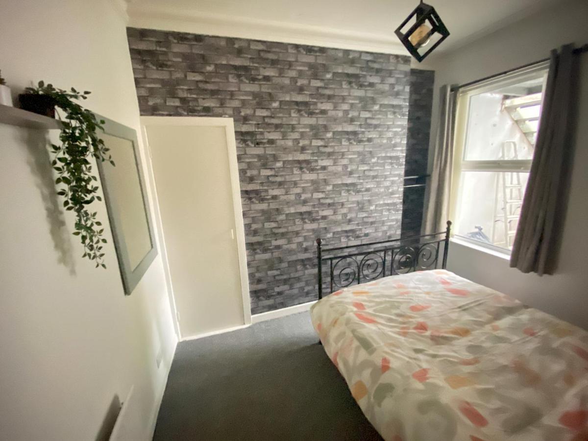 Cheap & Cheerful Apartment Near Bangor Marina Eksteriør bilde